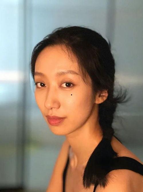 朋友娱乐圈吃瓜文案图片,朋友吃瓜瞬间,明星幕后故事大曝光! 第3张 朋友娱乐圈吃瓜文案图片,朋友吃瓜瞬间,明星幕后故事大曝光! 第3张